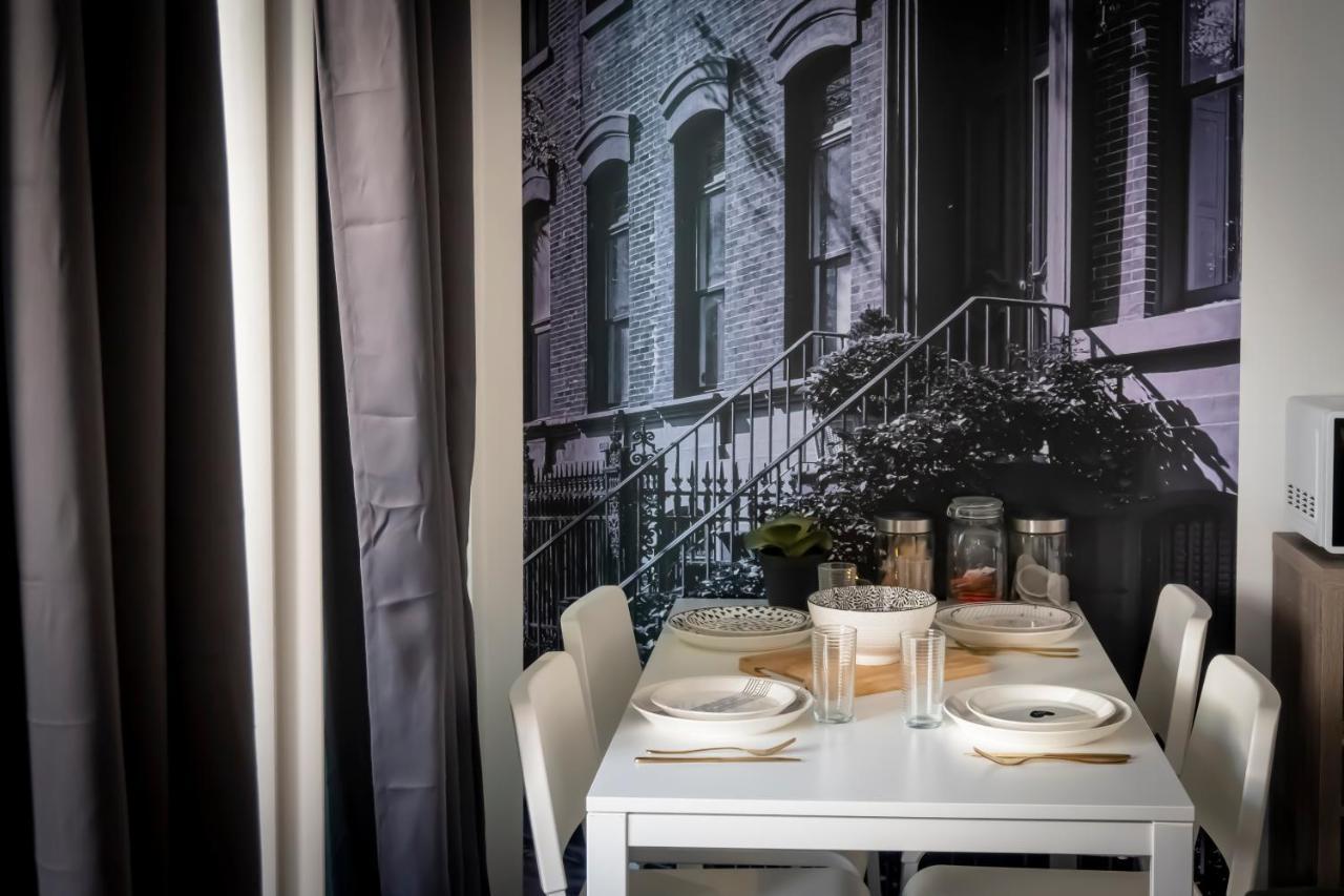 Superbe Appartement Avec Patio Nîmes Exterior foto
